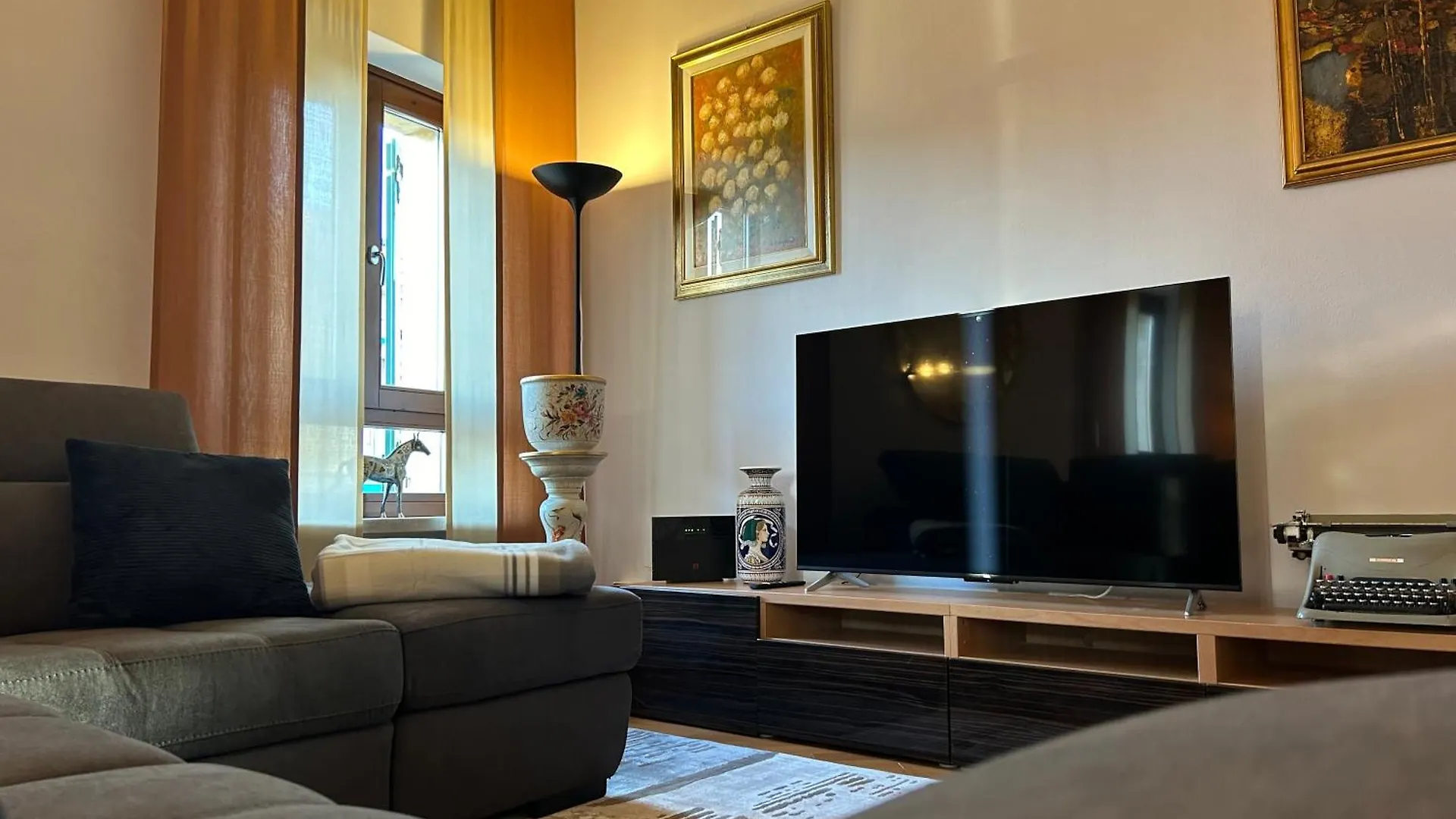 Castelvecchio Apartment Verona