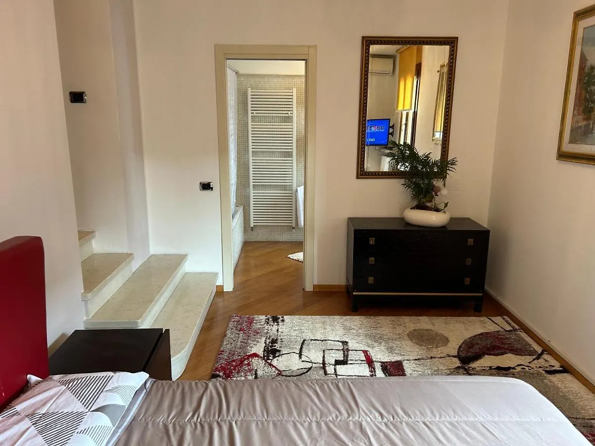 Castelvecchio Apartment Verona