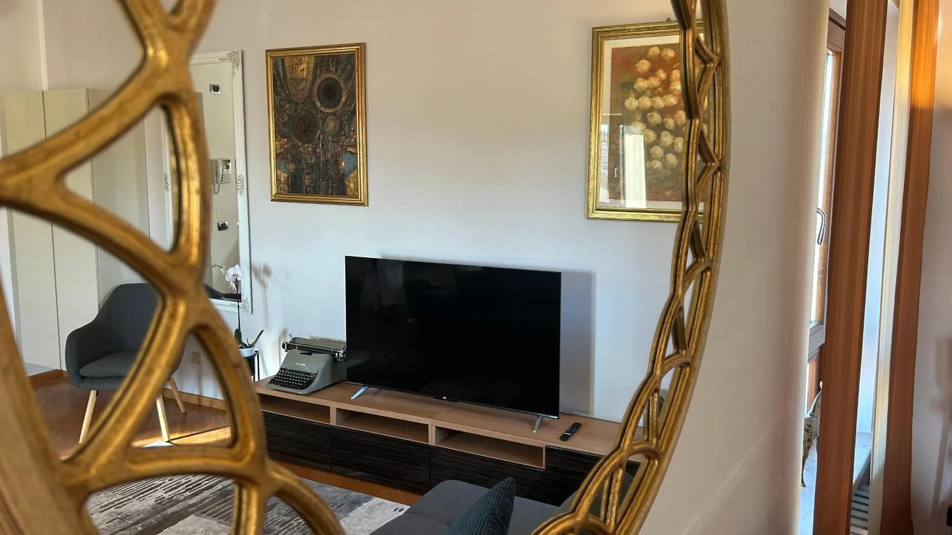 Castelvecchio Apartment Verona