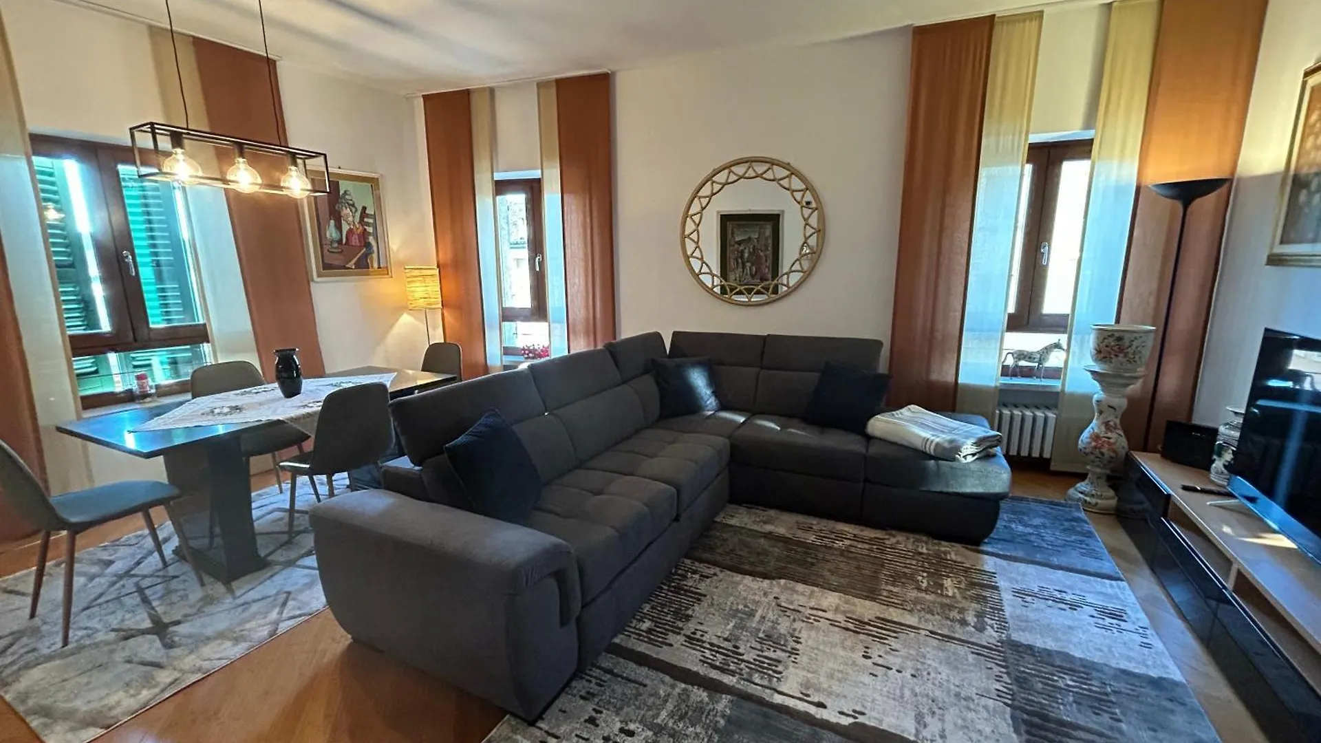 Castelvecchio Apartment Verona